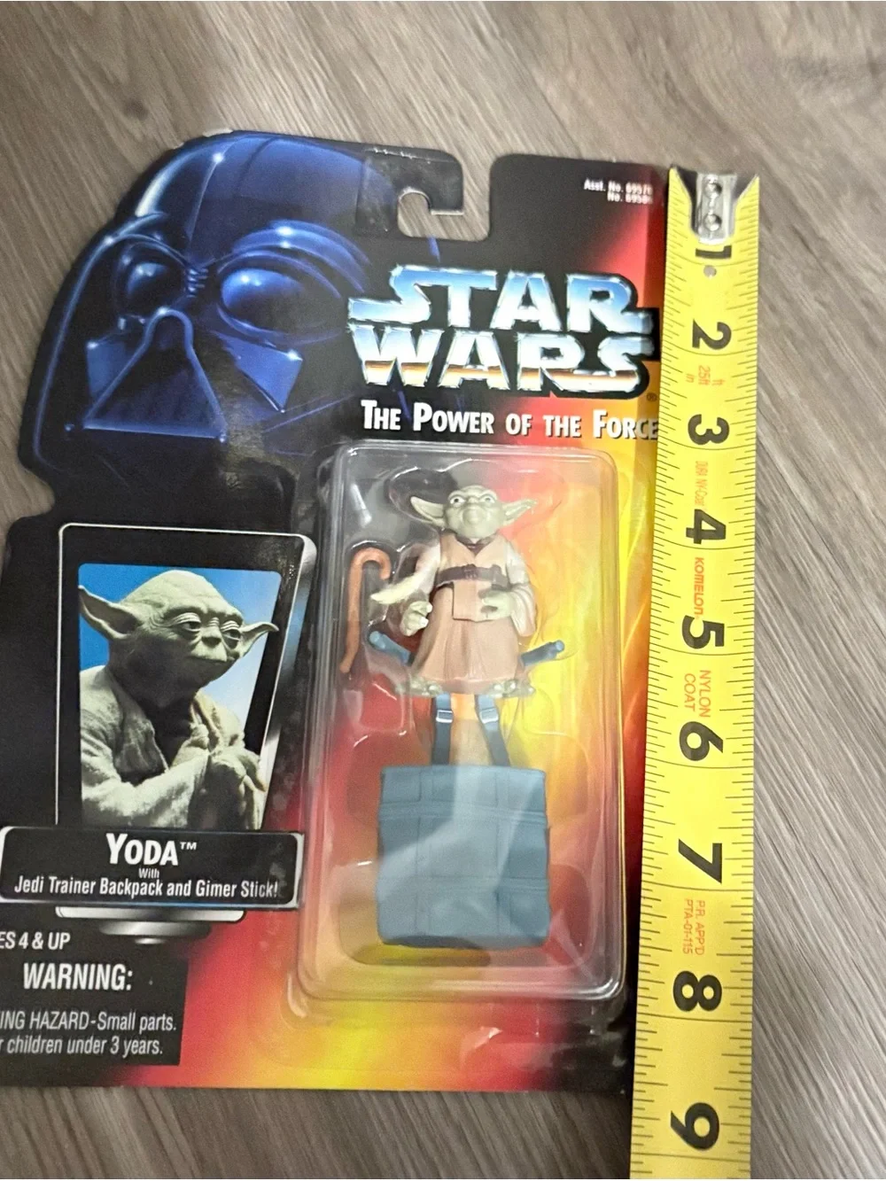 Vintage 1995 Star Wars (Mini) YODA. New Sealed on Card